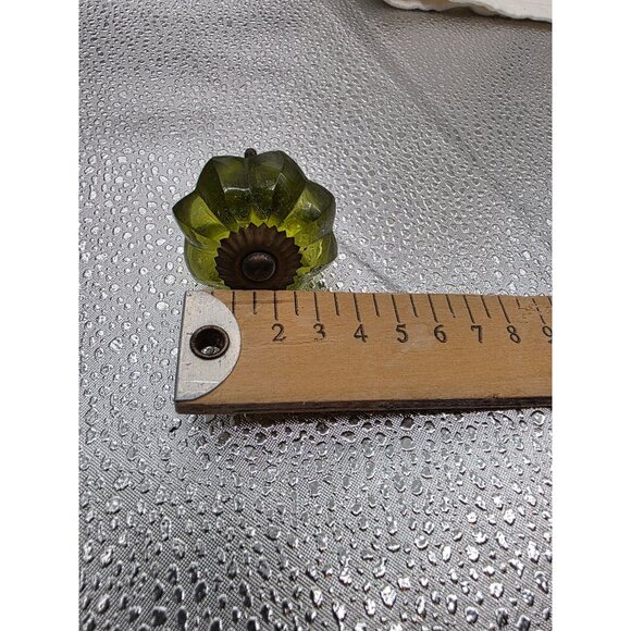Vintage Green Glass Drawer Knob With Antique Bronze Hardware - Picture 4 of 4